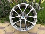 Оригинальные диски R20 на BMW X5 (G05), BMW X6 (G06) БМВ за 845 000 тг. в Алматы