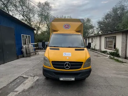 Mercedes-Benz Sprinter 2007 года за 9 500 000 тг. в Алматы – фото 4