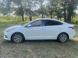 Hyundai Accent 2019 года за 5 650 000 тг. в Астана – фото 2