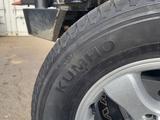 Шины с дисками прадо за 430 000 тг. в Петропавловск – фото 5
