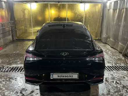 Hyundai Elantra 2022 года за 11 500 000 тг. в Астана – фото 8