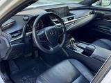 Lexus ES 350 2020 годаүшін22 000 000 тг. в Актобе – фото 4