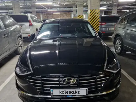 Hyundai Sonata 2021 годаүшін13 500 000 тг. в Астана – фото 2