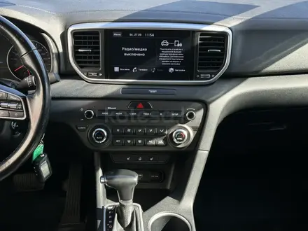 Kia Sportage 2021 года за 10 200 000 тг. в Актобе – фото 8