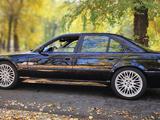 BMW 750 1995 года за 4 000 000 тг. в Тараз – фото 3