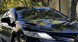 Toyota Camry 2018 года за 12 500 000 тг. в Астана