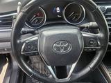 Toyota Camry 2018 года за 14 500 000 тг. в Актау