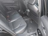 Toyota Camry 2018 года за 14 500 000 тг. в Актау – фото 4