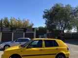 Volkswagen Golf 1997 годаүшін1 000 000 тг. в Караганда – фото 4