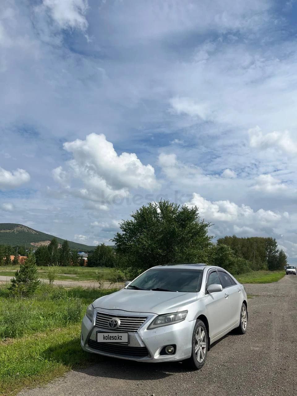 Toyota Camry 2008 г.