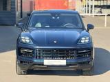 Porsche Cayenne 2024 года за 74 200 000 тг. в Астана – фото 3
