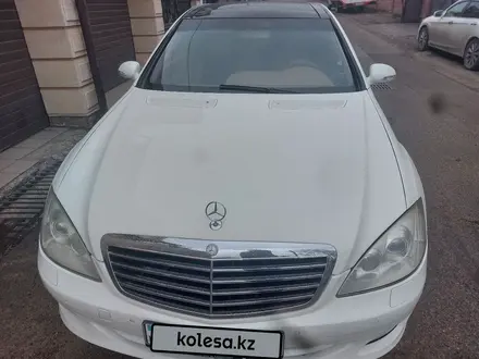 Mercedes-Benz S 550 2007 года за 5 900 000 тг. в Алматы – фото 13