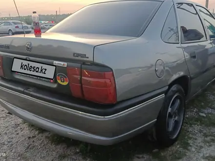 Opel Vectra 1994 года за 1 420 000 тг. в Туркестан – фото 4