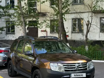 Renault Duster 2013 года за 3 200 000 тг. в Астана – фото 2