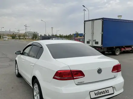 Volkswagen Passat 2011 года за 3 500 000 тг. в Алматы – фото 2