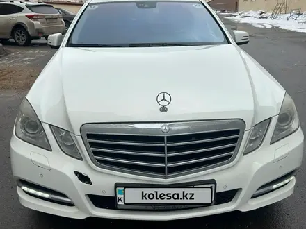 Mercedes-Benz E 250 2010 года за 7 000 000 тг. в Астана