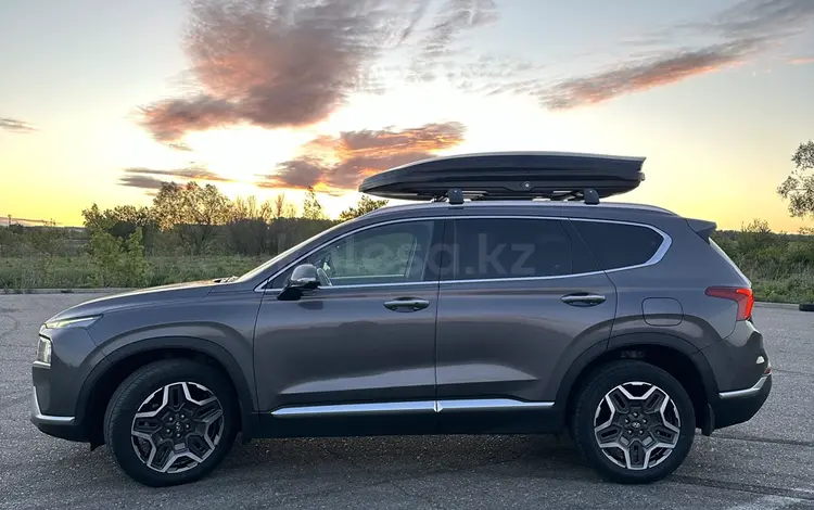 Hyundai Santa Fe 2022 года за 16 000 000 тг. в Усть-Каменогорск
