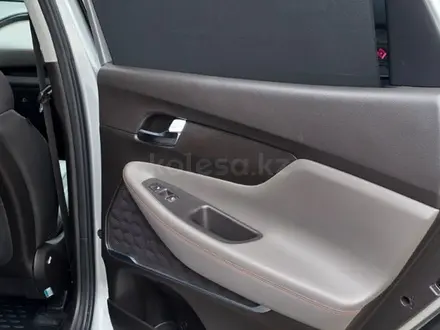 Hyundai Santa Fe 2020 года за 13 100 000 тг. в Алматы – фото 12
