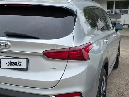 Hyundai Santa Fe 2020 года за 13 100 000 тг. в Алматы – фото 6
