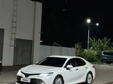 Toyota Camry 2020 года за 15 500 000 тг. в Кызылорда – фото 2