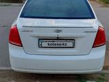 Daewoo Gentra 2012 годаүшін2 800 000 тг. в Актау – фото 3