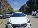 Hyundai Sonata 2023 годаүшін9 999 999 тг. в Алматы – фото 4