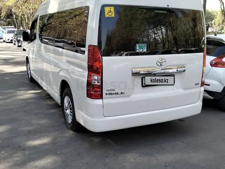 Toyota Hiace 2024 года за 32 000 000 тг. в Алматы – фото 2