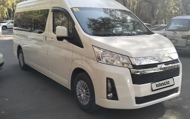 Toyota Hiace 2024 года за 32 000 000 тг. в Алматы