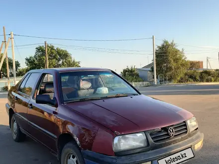 Volkswagen Vento 1993 года за 650 000 тг. в Астана – фото 3