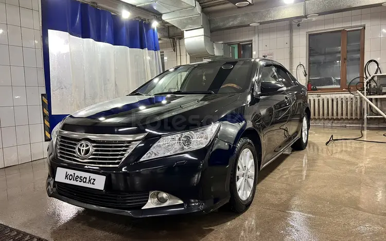 Toyota Camry 2014 года за 9 000 000 тг. в Астана