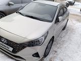 Hyundai Solaris 2020 годаfor7 800 000 тг. в Астана – фото 2