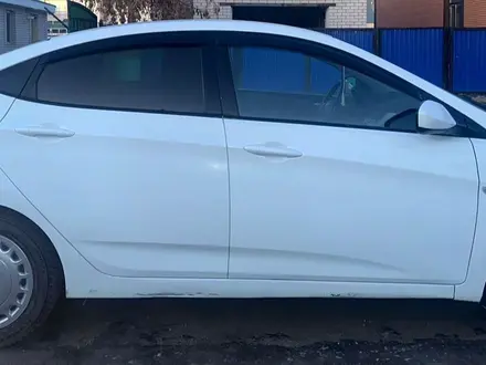 Hyundai Accent 2015 года за 6 200 000 тг. в Актобе – фото 8