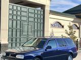 Volkswagen Golf 1994 года за 2 100 000 тг. в Шымкент