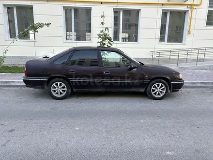 Opel Vectra 1993 года за 750 000 тг. в Туркестан – фото 2