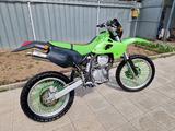 Kawasaki  KLX 300 2000 года за 1 360 000 тг. в Алматы – фото 2