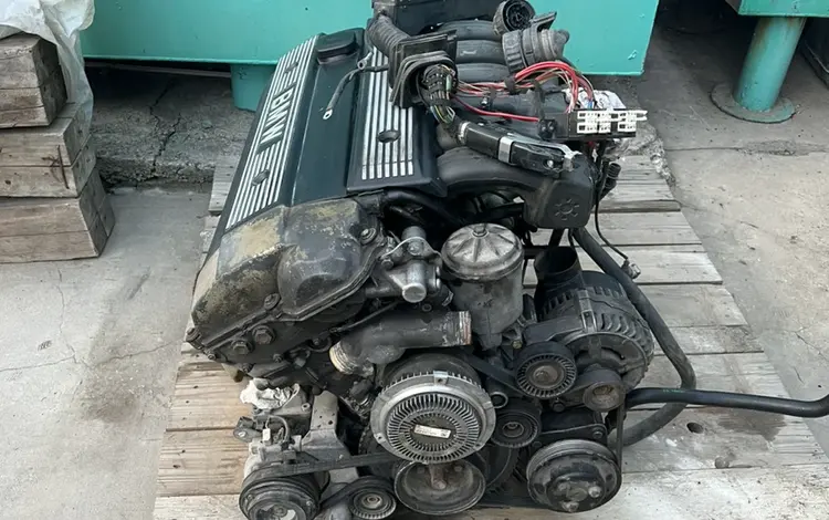 Двигатель с навесом m50 3.2 строкер за 500 000 тг. в Алматы