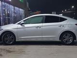 Hyundai Elantra 2018 годаүшін6 900 000 тг. в Алматы