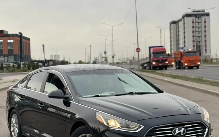 Hyundai Sonata 2018 года за 8 000 000 тг. в Астана