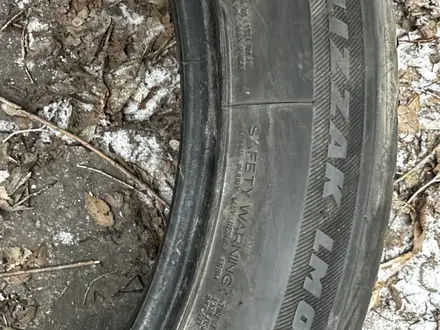 BRIDGESTONE BLIZZAK LM001 за 25 000 тг. в Караганда – фото 3