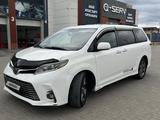 Toyota Sienna 2015 года за 12 000 000 тг. в Актау – фото 2
