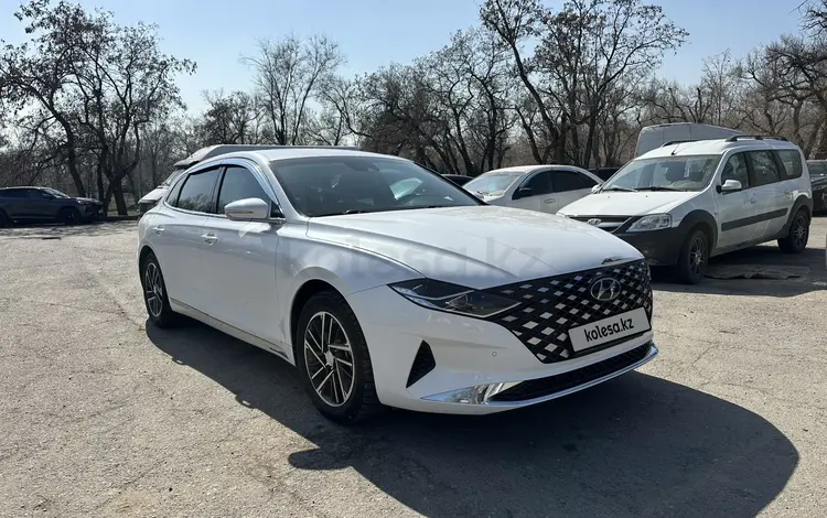 Hyundai Grandeur 2021 годаfor13 200 000 тг. в Алматы