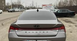 Hyundai Elantra 2022 года за 10 090 000 тг. в Костанай – фото 5