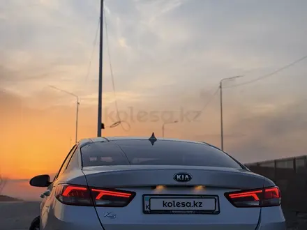 Kia K5 2021 года за 9 200 000 тг. в Алматы – фото 8