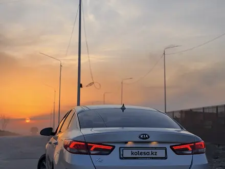 Kia K5 2021 года за 9 200 000 тг. в Алматы – фото 11
