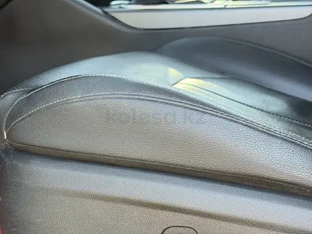 Kia K5 2021 года за 9 200 000 тг. в Алматы – фото 19