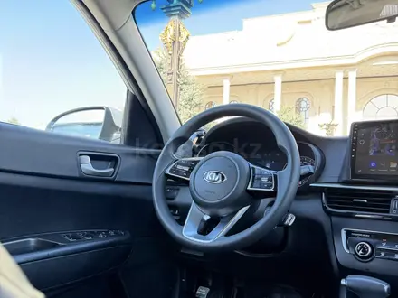 Kia K5 2021 года за 9 200 000 тг. в Алматы – фото 22