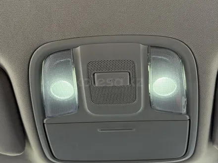 Kia K5 2021 года за 9 200 000 тг. в Алматы – фото 23