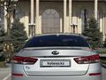 Kia K5 2021 года за 9 200 000 тг. в Алматы – фото 28