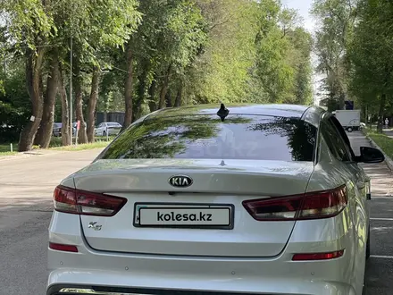 Kia K5 2021 года за 9 200 000 тг. в Алматы – фото 44