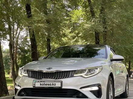 Kia K5 2021 года за 9 200 000 тг. в Алматы – фото 49